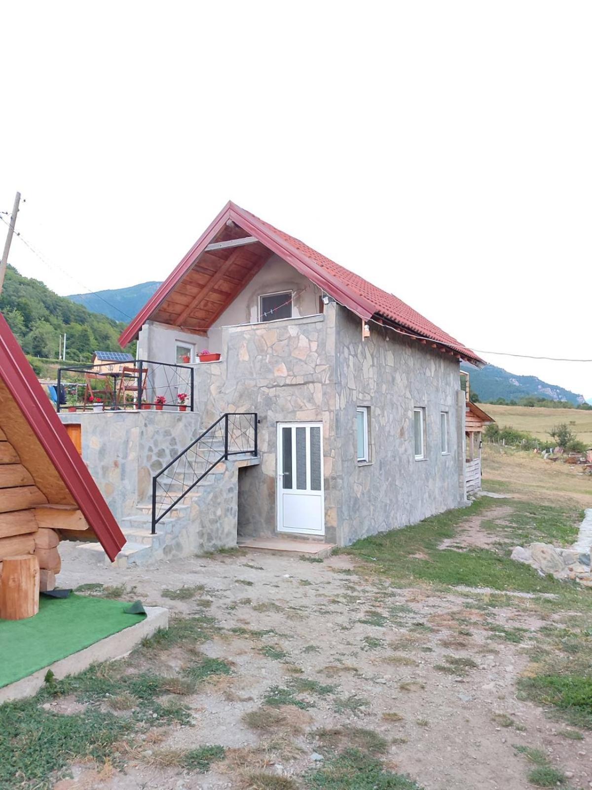Bungalows Malagic Gusinje Экстерьер фото